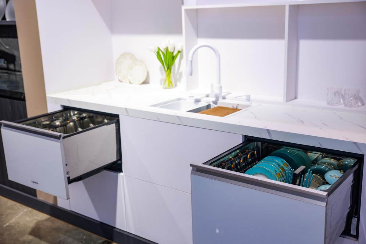 不同餐具分批洗？卡萨帝抽屉式洗碗机：分区同时精洗(图2)